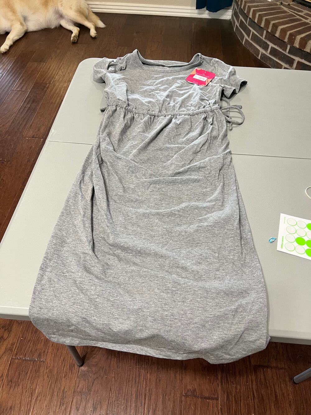Isabel Maternity by Ingrid & Isabel Size XS Short Sleeve Tie-Waist MaternityGray